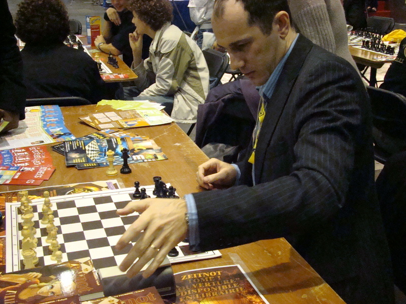 Edmond Tourriol, scénariste du manga ZEITNOT